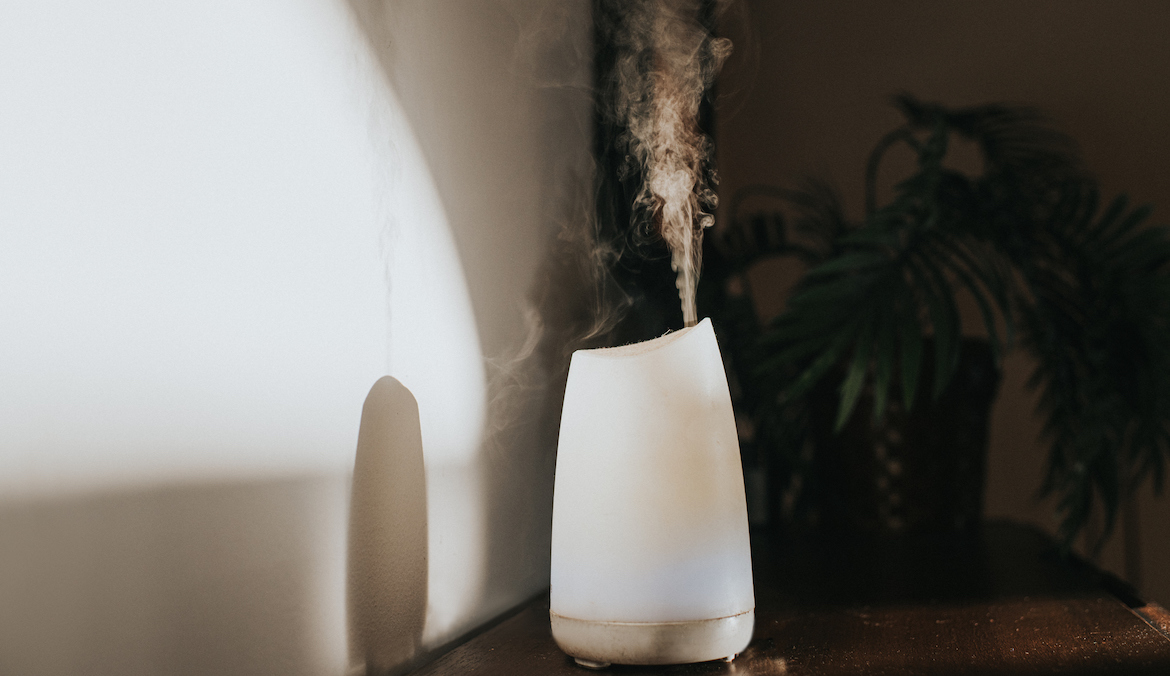 5 best essential oil diffuser options that experts love