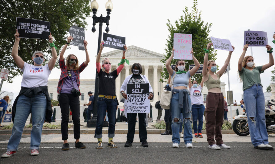 How To Protect ‘Roe v. Wade’ Even If You Feel Helpless| Well+Good