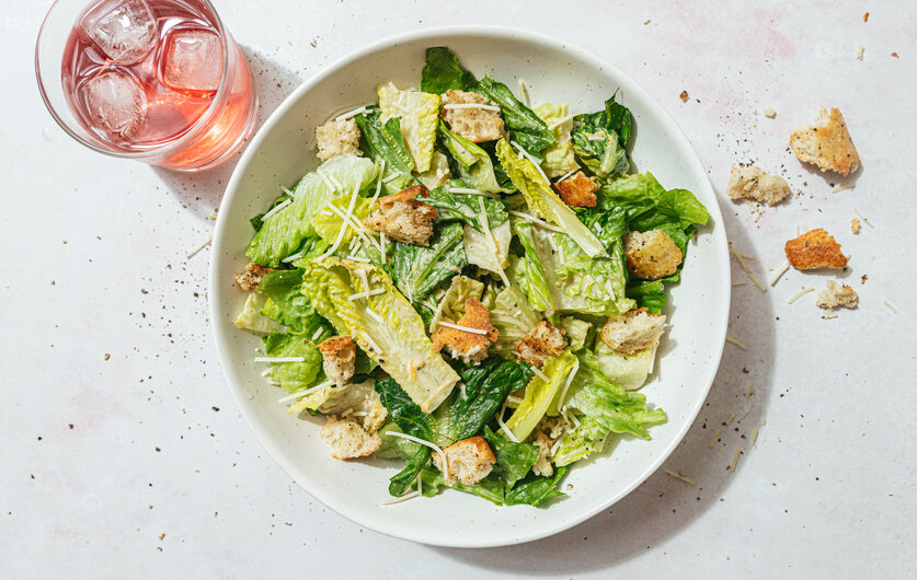 Iceberg vs. Romaine Lettuce: What’s the big difference?