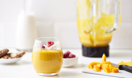 The 10 Best Smoothie Ingredients for Longevity, by RD