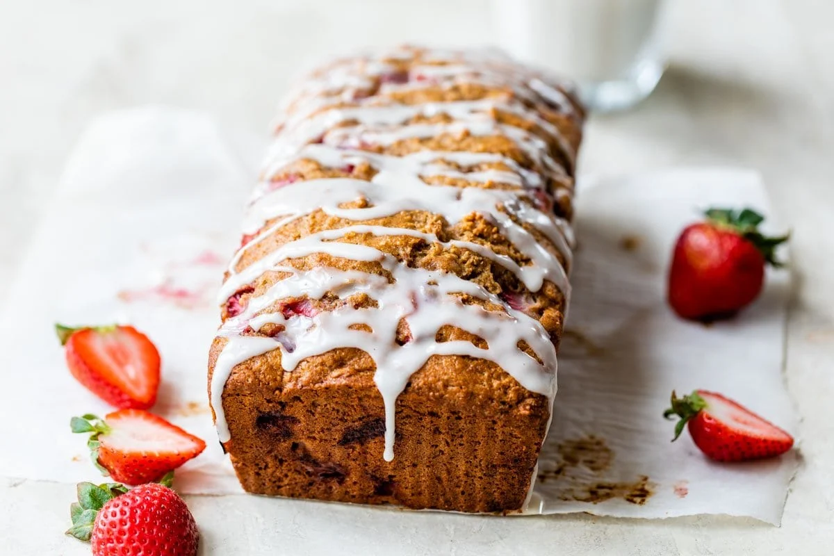 This easy strawberry bread recipe is anti-inflammatory